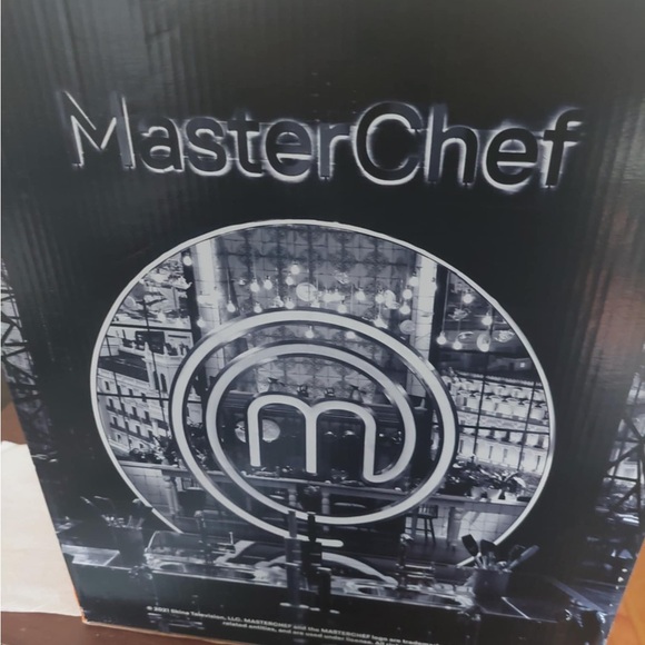 MasterChef 6.3 Qt. Electric Pressure Cooker (New In Box) - Picture 2 of 5
